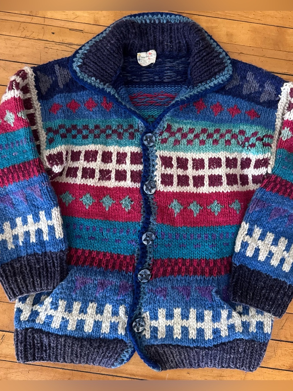 Country Life Ecuador wool sweater multicolor hand knit geometric vintage warm